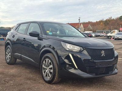 Gebraucht Peugeot 2008 Active 110 PS (80 kW) 2021 Schwarz SUV
