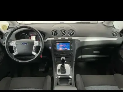 Używany Ford S-MAX S 163 KM (119 kW) 2012 Niebieski Minivan