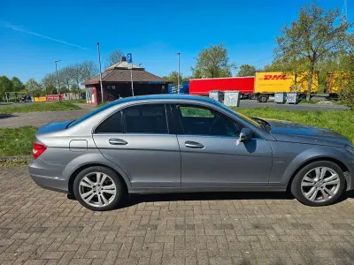 Brugt Mercedes 220 170 HK (125 kW) 2011 Grå Sedan