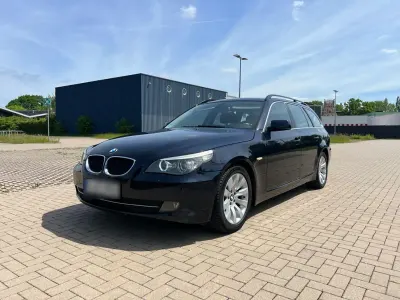 Gebraucht BMW 520 177 PS (130 kW) 2008 Blau Kombi