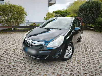 Usata Opel Corsa Active 95 CV (69 kW) 2013 Nero Utilitaria