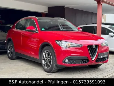 Gebraucht Alfa Romeo Stelvio Business 160 PS (117 kW) 2019 Rot SUV