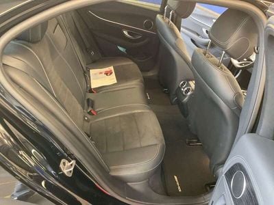 Mercedes E200