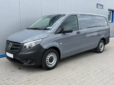 Gebraucht Mercedes Vito 163 PS (119 kW) 2021 Grau Van