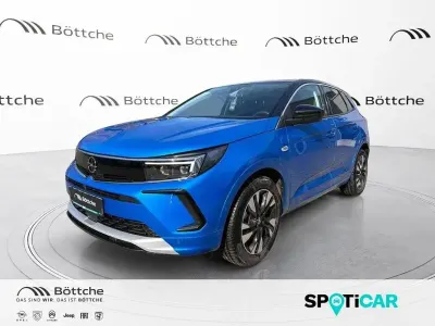 Gebraucht Opel Grandland X Elegance 131 PS (96 kW) 2023 Blau/metallic lackierung drei schichten perlglänzend SUV
