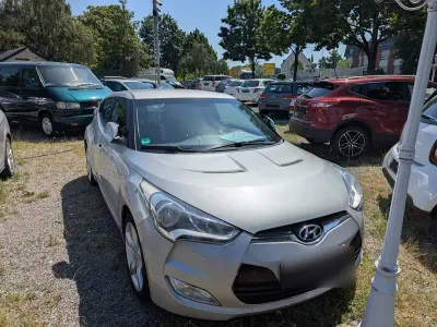 Gebraucht Hyundai Veloster 140 PS (102 kW) 2013 Silber Kleinwagen