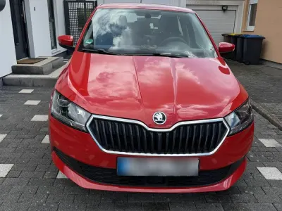 Gebraucht Skoda Fabia Ambition 70 PS (51 kW) 2019 Rot Kleinwagen