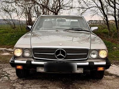 Usata Mercedes 560 230 CV (169 kW) 1989 Oro Station wagon