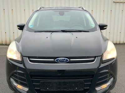 Second-hand Ford Kuga Individual 140 CP (102 kW) 2014 Negru SUV