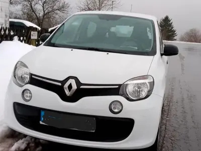 Gebraucht Renault Twingo Life 69 PS (50 kW) 2018 Schwarz Kleinwagen