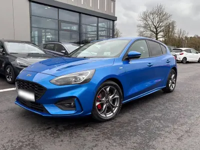 Gebraucht Ford Focus ST-Line X 150 PS (110 kW) 2021 Blau Limousine