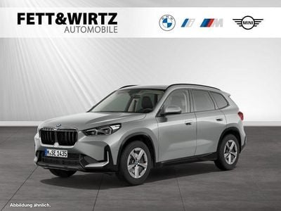 Begagnad BMW X1 Efficient Dynamics 170 HK (125 kW) 2025 Silver SUV