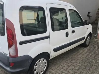 Gebraucht Renault Kangoo 75 PS (55 kW) 2001 Weiß Van / Kleinbus