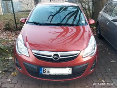 Usata Opel Corsa 69 CV (50 kW) 2011 Rosso Utilitaria