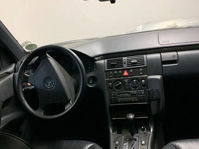 gebraucht Mercedes E320 