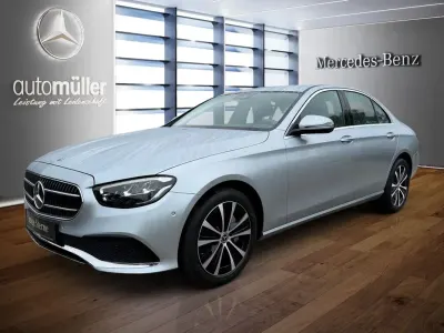 Gebraucht Mercedes E300 Avantgarde 320 PS (235 kW) 2022 Silber Limousine