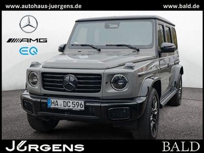 Manufaktur classicgrau uni Gebraucht 2025 Mercedes G450 Night SUV | 179.780 €