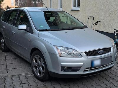 Gebraucht Ford Focus 125 PS (91 kW) 2007 Silber Kombi