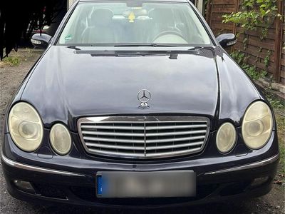 Mercedes E280