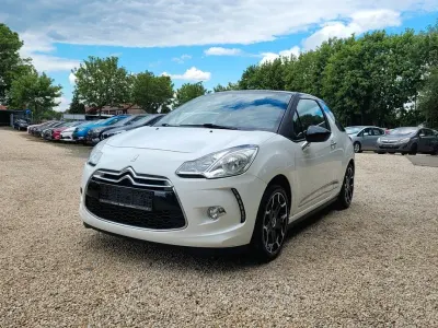 Gebraucht Citroën DS3 So Chic 120 PS (88 kW) 2013 Lack weiss banquise + schwarz Kleinwagen