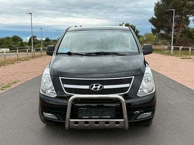 Hyundai H-1