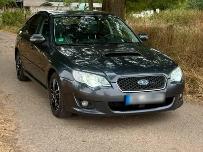 Gebraucht Subaru Legacy 150 PS (110 kW) 2010 Grau Limousine