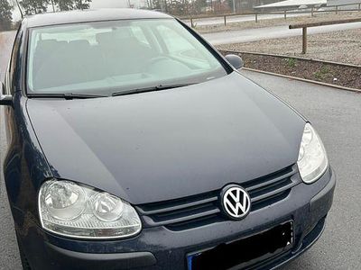 Blau Gebraucht 2004 VW Golf IV Comfortline Limousine | 1.799 € (Fairer Preis)