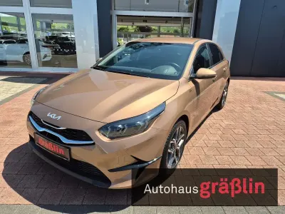 Gebraucht Kia Ceed Platinum 160 PS (117 kW) 2023 Braun Kleinwagen