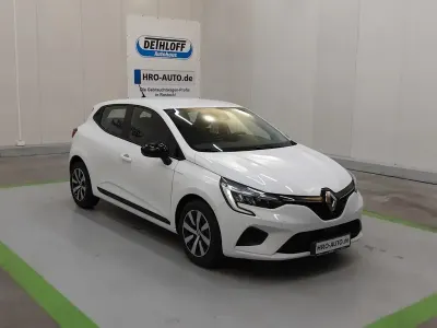 Gebraucht Renault Clio SE 67 PS (49 kW) 2023 Weiß Kleinwagen