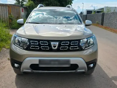 Gebraucht Dacia Duster 125 PS (91 kW) 2018 Gelb SUV
