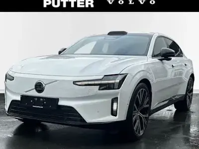 Begagnad Volvo ES90 Ultra 244 kW (333 HK) 2025 Vit Sedan