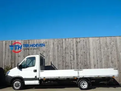 Usata Iveco Daily 116 CV (85 kW) 2007 Bianco