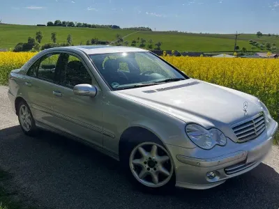Gebraucht Mercedes C200 184 PS (135 kW) 2006 Silber Limousine