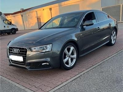 Grau Gebraucht 2016 Audi A5 Sportback S-Line Kleinwagen | 16.900 € (Fairer Preis)