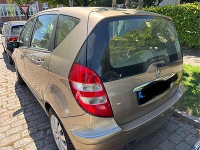 Mercedes A180
