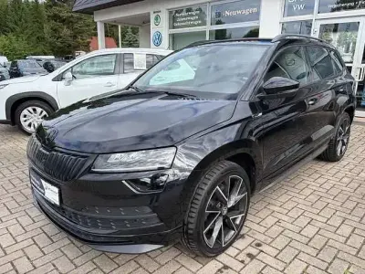 Gebraucht Skoda Karoq SportLine 190 PS (139 kW) 2020 Schwarzmagic perleffekt SUV