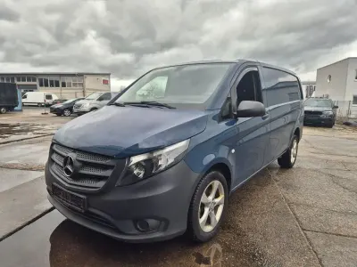 Gebraucht Mercedes Vito 114 PS (83 kW) 2017 Blau Van