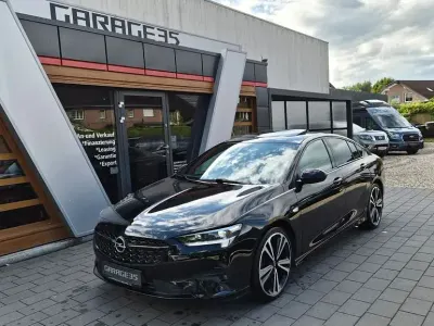 Gebraucht Opel Insignia OPC 200 PS (147 kW) 2022 Diamond black Coupé