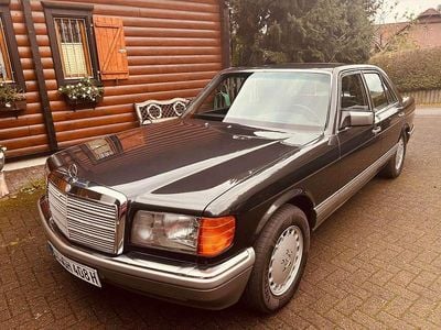 Gebraucht Mercedes 420 224 PS (164 kW) 1988 Schwarz Limousine