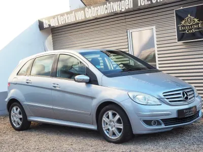 Używany Mercedes B170 116 KM (85 kW) 2005 Niebieski Minivan