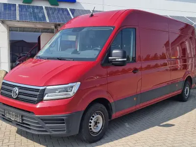 Gebraucht VW Crafter 177 PS (130 kW) 2018 Rot Van