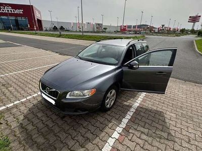 gebraucht Volvo V70 D5 Aut. Momentum