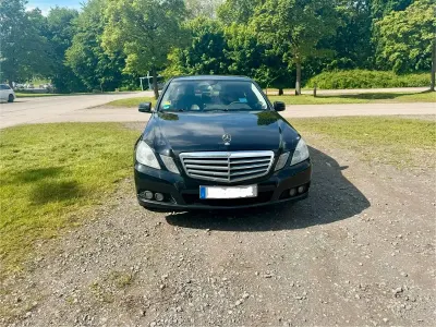 Gebraucht Mercedes 200 136 PS (100 kW) 2009 Schwarz Limousine