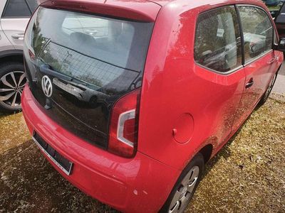 Second-hand VW up! take up! 60 CP (44 kW) 2012 Roșu Hatchback