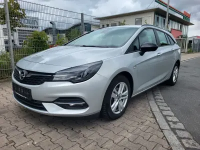 Gebraucht Opel Astra 105 PS (77 kW) 2021 Grau Kombi