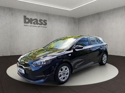 Zilinaschwarz met. Gebraucht 2025 Kia Ceed Vision Kleinwagen | 22.980 € (Guter Preis)