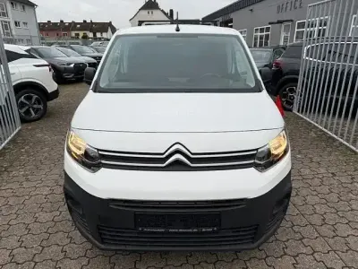 Gebraucht Citroën Berlingo 131 PS (96 kW) 2021 Silber Van / Kleinbus