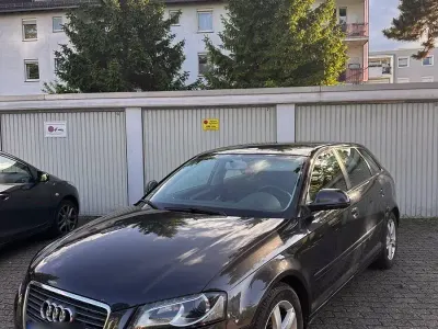 Gebraucht Audi A3 Ambition 105 PS (77 kW) 2010 Schwarz Kleinwagen