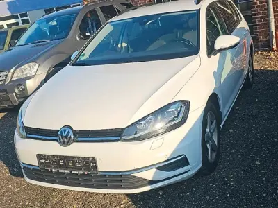 Gebraucht VW Golf VII 115 PS (84 kW) 2017 Weiß Kombi