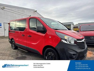 Rot Gebraucht 2015 Opel Vivaro Van / Kleinbus | 11.788 € (Etwas zu teuer)
